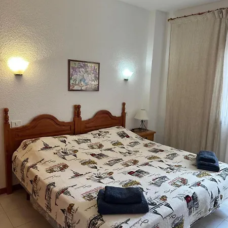 Angeles Los Cristianos (Tenerife)