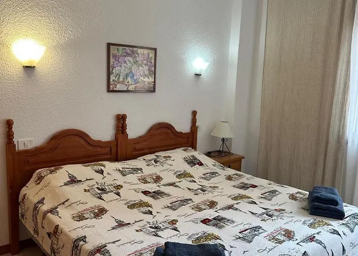 Angeles Los Cristianos (Tenerife)